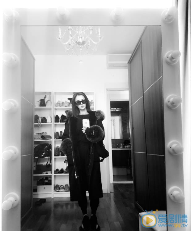 维妮生活照 维妮高清写真_维妮高清剧照
