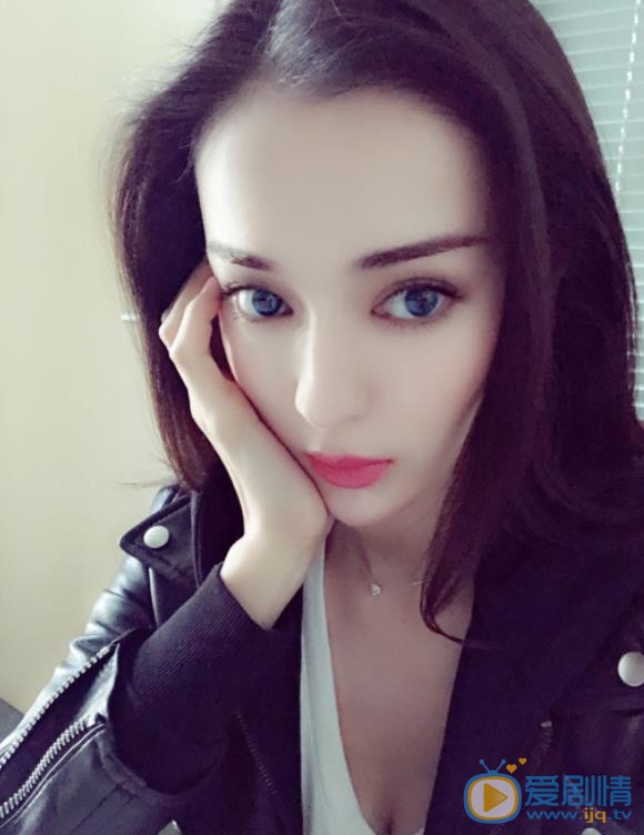 维妮自拍照 维妮高清写真_维妮高清剧照