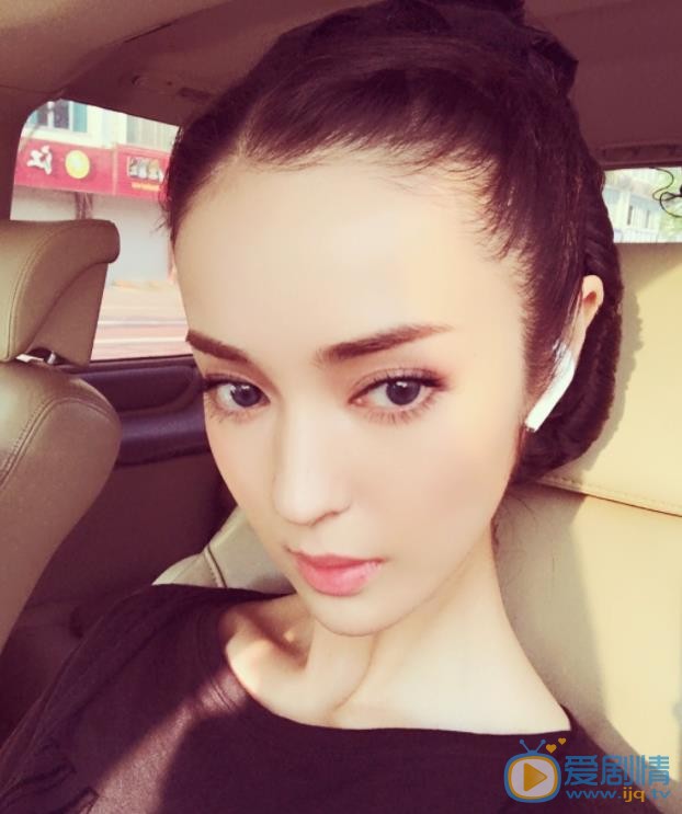 维妮自拍照 维妮高清写真_维妮高清剧照