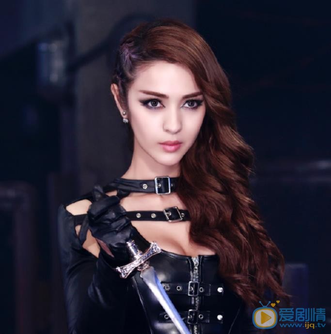 维妮《嗜血追凶》剧照 维妮高清写真_维妮高清剧照