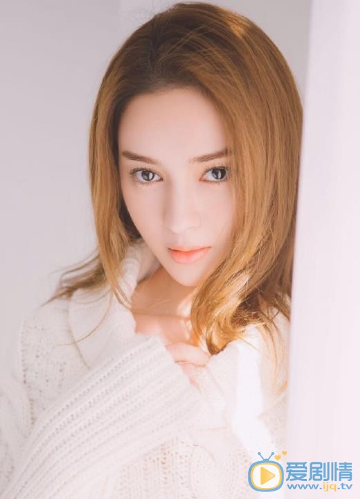 维妮唯美写真 维妮高清写真_维妮高清剧照