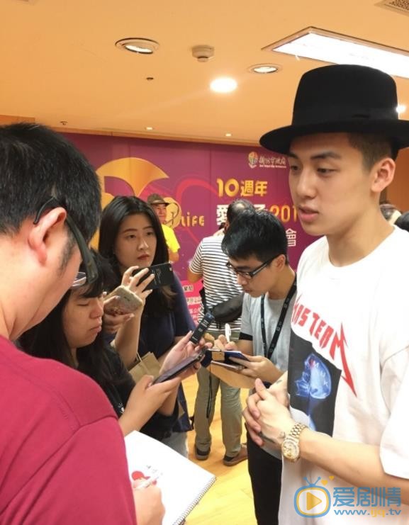 葛兆恩现场照 葛兆恩高清写真_葛兆恩高清剧照