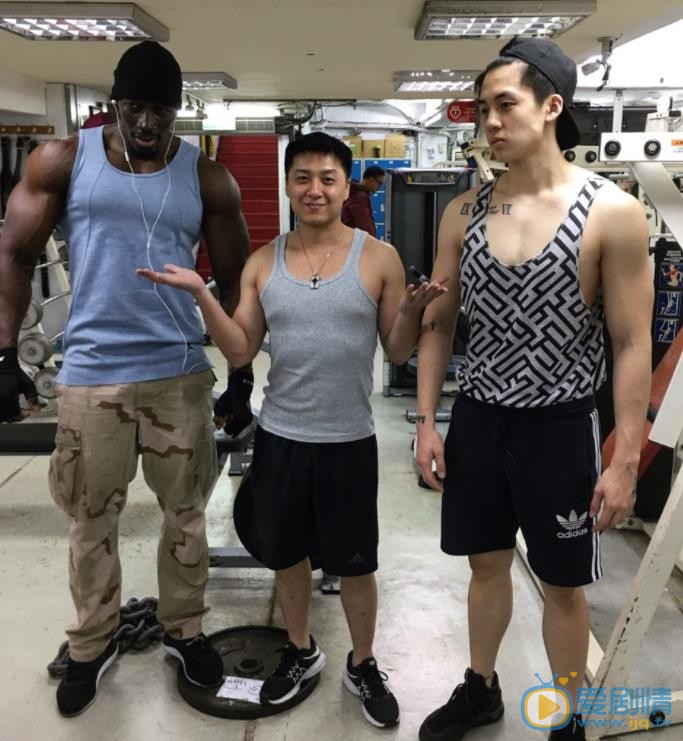 葛兆恩与他人合照 葛兆恩高清写真_葛兆恩高清剧照