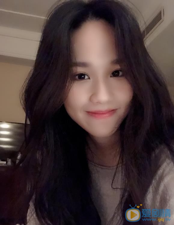 孟慧圆自拍照 孟慧圆高清写真_孟慧圆高清剧照