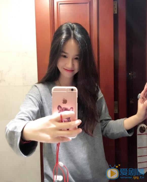 孟慧圆自拍照 孟慧圆高清写真_孟慧圆高清剧照