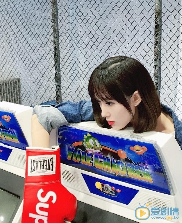 张新洁时尚写真 张新洁高清写真_张新洁高清剧照