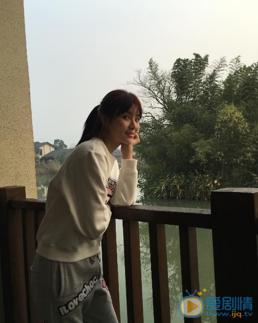 夏嫣旅行照 夏嫣高清写真_夏嫣高清剧照