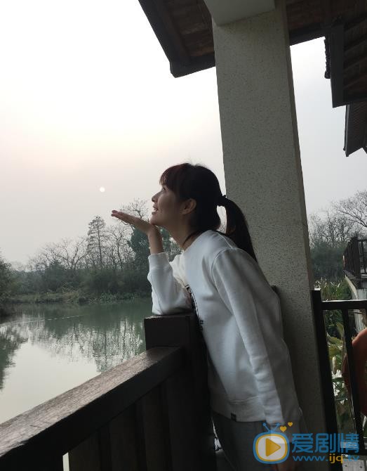 夏嫣旅行照 夏嫣高清写真_夏嫣高清剧照