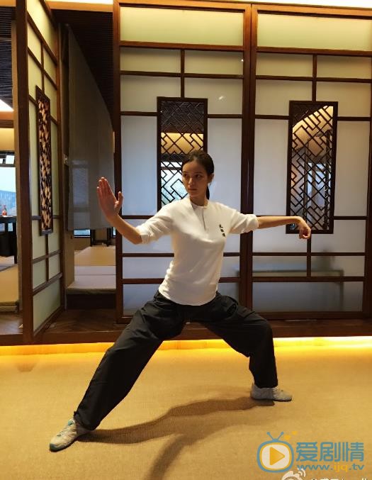 夏嫣运动照 夏嫣高清写真_夏嫣高清剧照