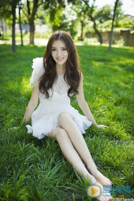夏嫣街拍大片 夏嫣高清写真_夏嫣高清剧照