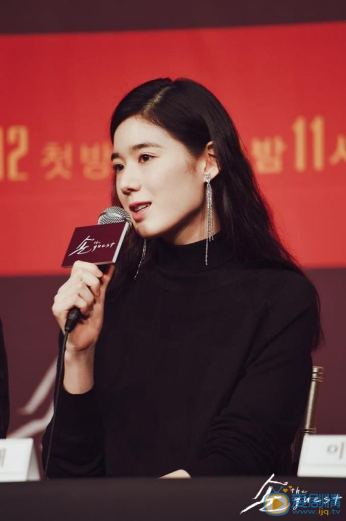 郑恩彩活动照 郑恩彩高清写真_郑恩彩高清剧照