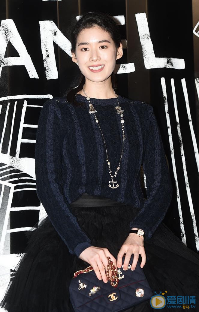 郑恩彩活动照 郑恩彩高清写真_郑恩彩高清剧照