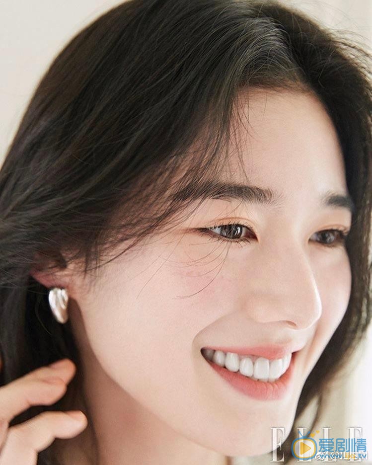 郑恩彩商业合作 郑恩彩高清写真_郑恩彩高清剧照