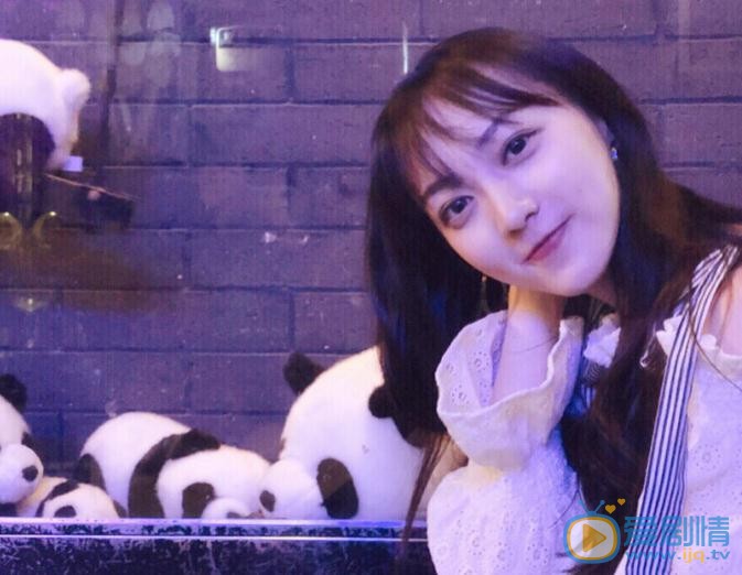 王亦然生活照 王亦然高清写真_王亦然高清剧照