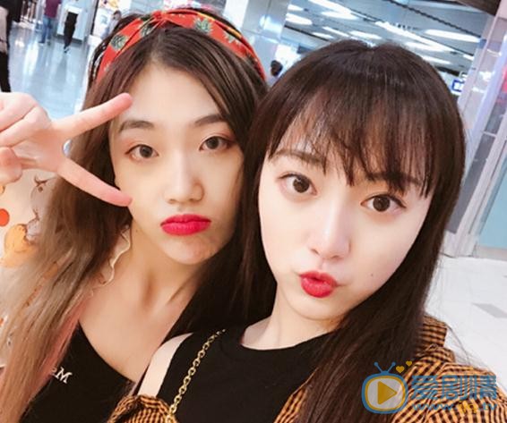 王亦然与人合照 王亦然高清写真_王亦然高清剧照