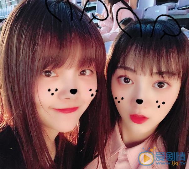 王亦然与人合照 王亦然高清写真_王亦然高清剧照