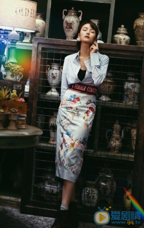 张婉清街拍写真 张婉清高清写真_张婉清高清剧照
