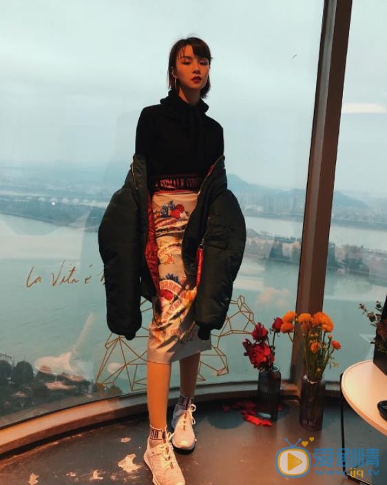 张婉清生活照 张婉清高清写真_张婉清高清剧照