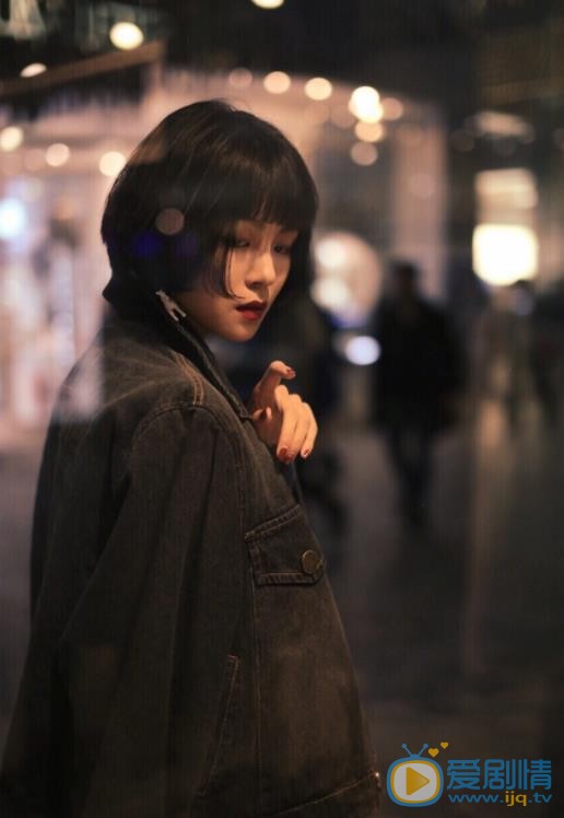 张婉清街拍写真 张婉清高清写真_张婉清高清剧照
