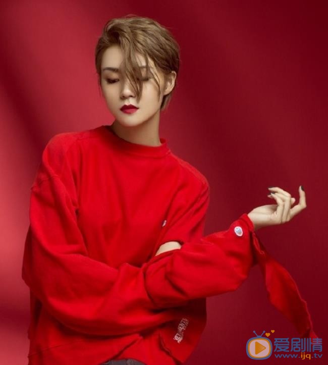 张婉清活力写真 张婉清高清写真_张婉清高清剧照