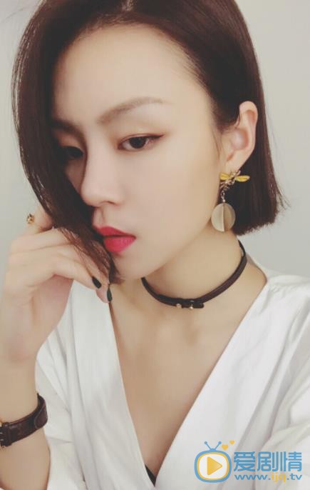 张婉清气质写真 张婉清高清写真_张婉清高清剧照