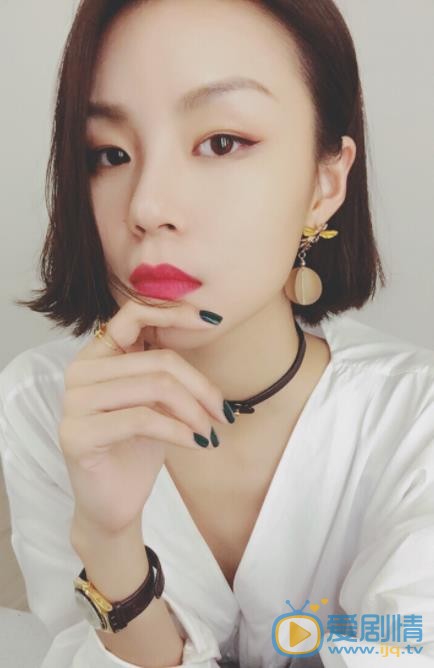 张婉清气质写真 张婉清高清写真_张婉清高清剧照