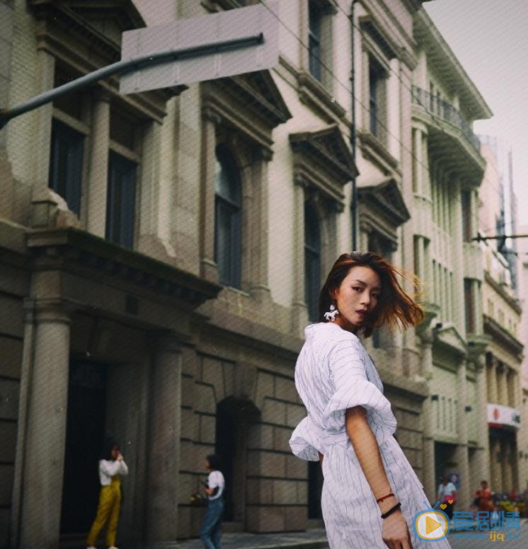 张婉清街拍写真 张婉清高清写真_张婉清高清剧照