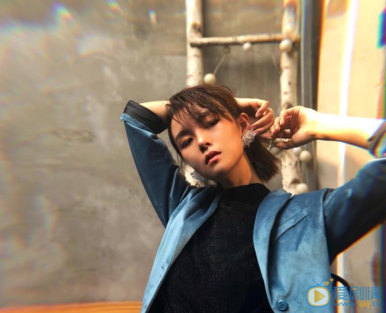 张婉清街拍写真 张婉清高清写真_张婉清高清剧照