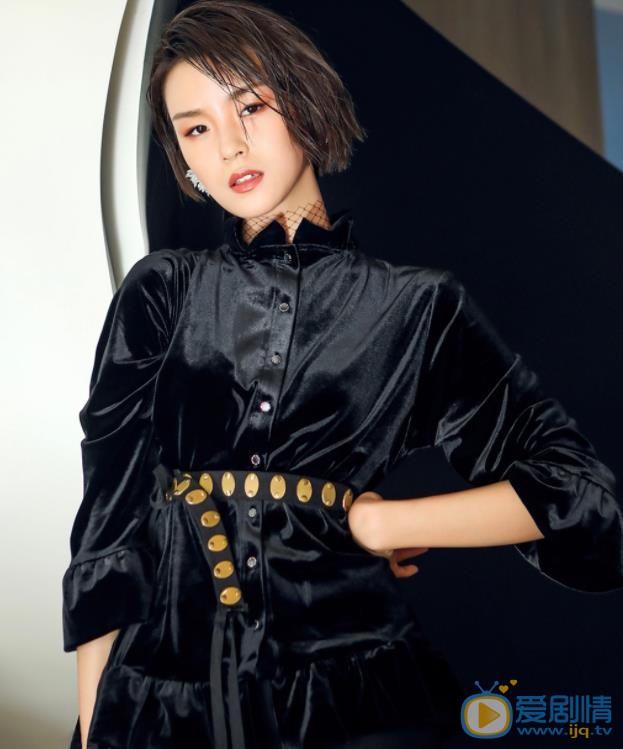 张婉清私房写真 张婉清高清写真_张婉清高清剧照