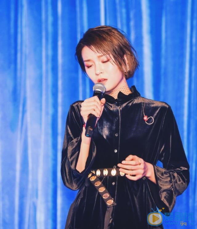 张婉清现场照 张婉清高清写真_张婉清高清剧照