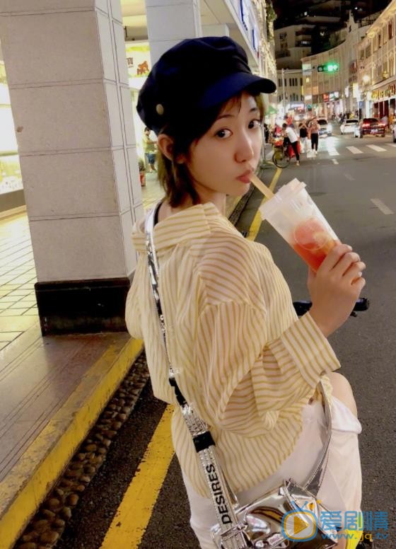 洪辰街拍写真 洪辰高清写真_洪辰高清剧照