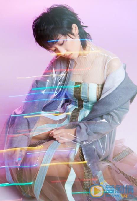 洪辰前卫写真 洪辰高清写真_洪辰高清剧照