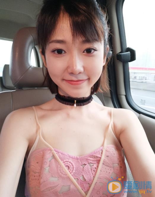 洪辰自拍照 洪辰高清写真_洪辰高清剧照