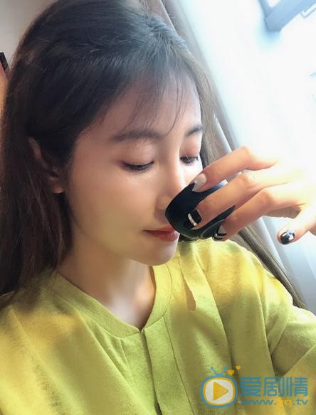 李芯逸生活照 李芯逸高清写真_李芯逸高清剧照