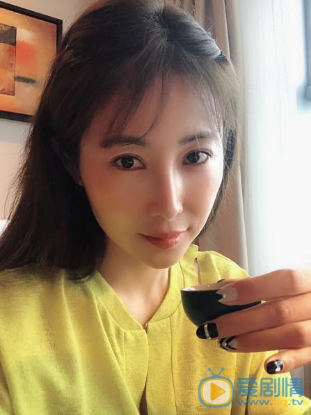 李芯逸生活照 李芯逸高清写真_李芯逸高清剧照