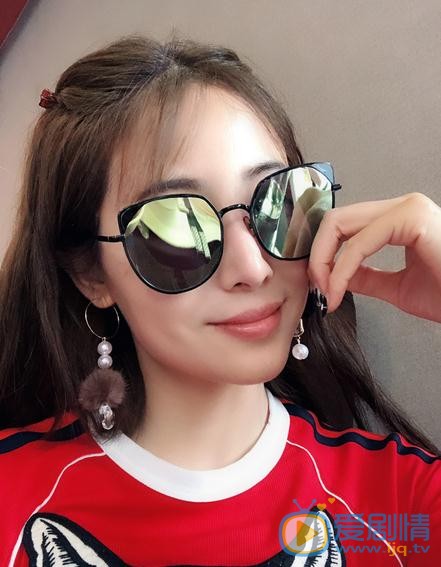 李芯逸生活照 李芯逸高清写真_李芯逸高清剧照