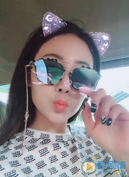 李芯逸生活照 李芯逸高清写真_李芯逸高清剧照