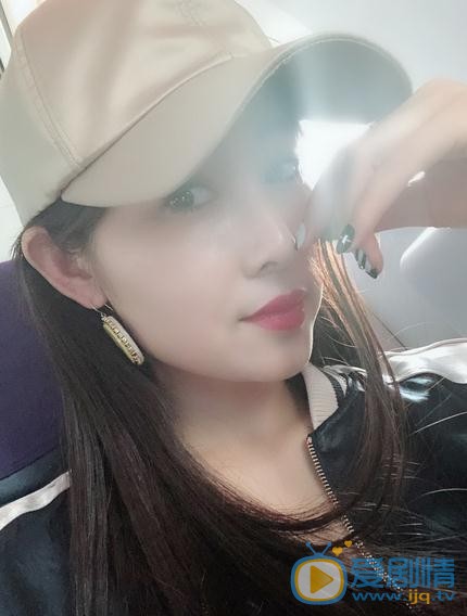 李芯逸生活照 李芯逸高清写真_李芯逸高清剧照