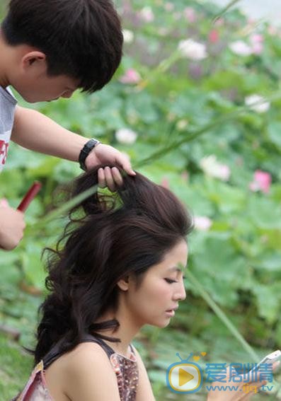 李芯逸片场照 李芯逸高清写真_李芯逸高清剧照