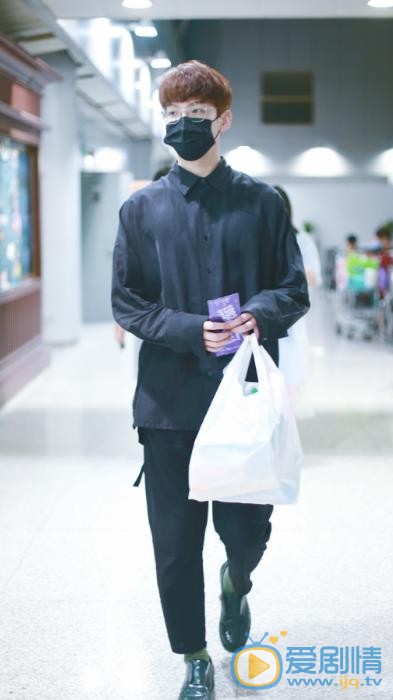 王嘉萌路透照 王嘉萌路透照