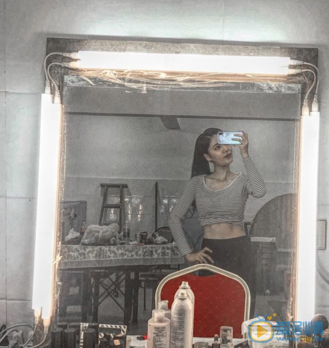 陆翊自拍照 陆翊高清写真_陆翊高清剧照