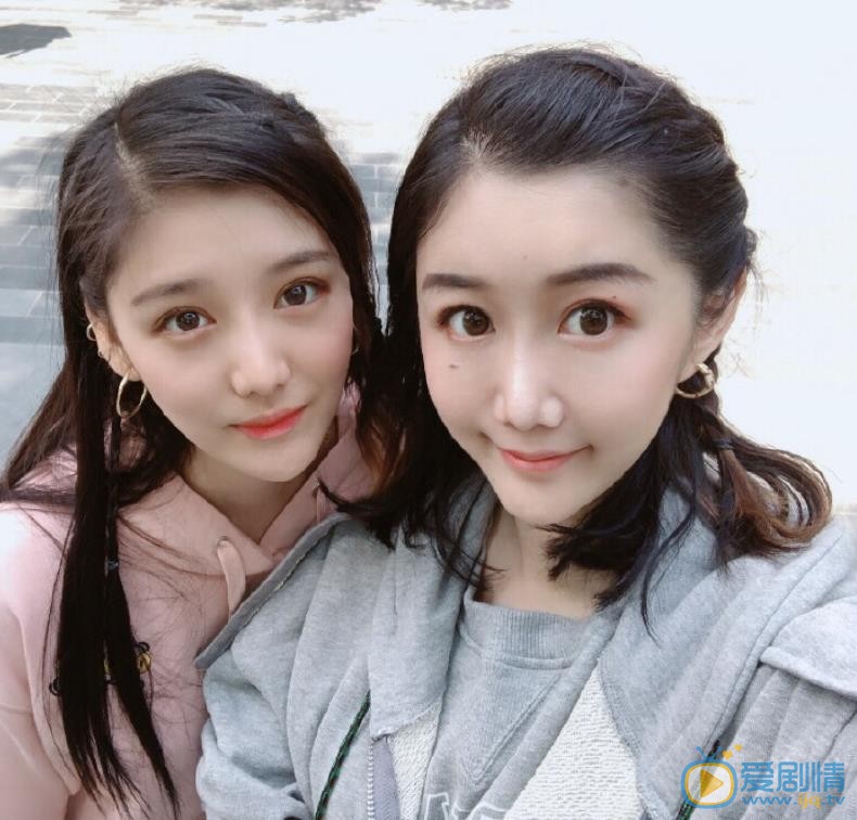 陆翊与他人合照 陆翊高清写真_陆翊高清剧照