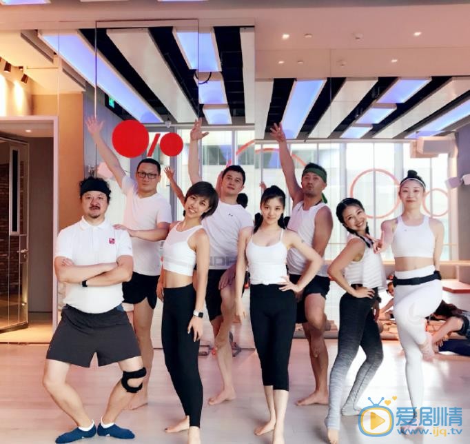 陆翊与他人合照 陆翊高清写真_陆翊高清剧照