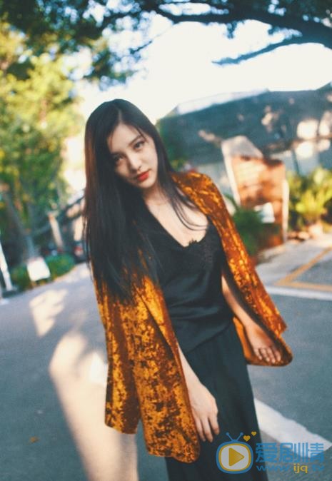 陆翊街拍写真 陆翊高清写真_陆翊高清剧照