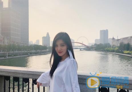陆翊街拍写真 陆翊高清写真_陆翊高清剧照