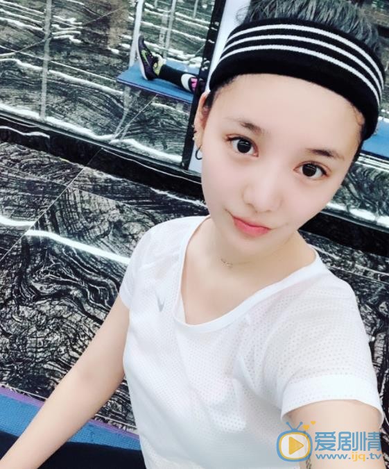 陆翊自拍照 陆翊高清写真_陆翊高清剧照