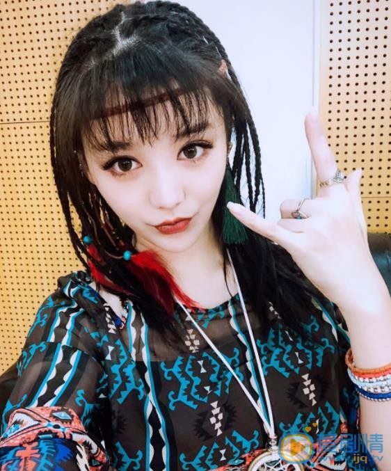 陆翊自拍照 陆翊高清写真_陆翊高清剧照