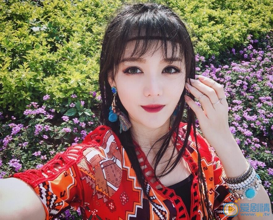 陆翊自拍照 陆翊高清写真_陆翊高清剧照