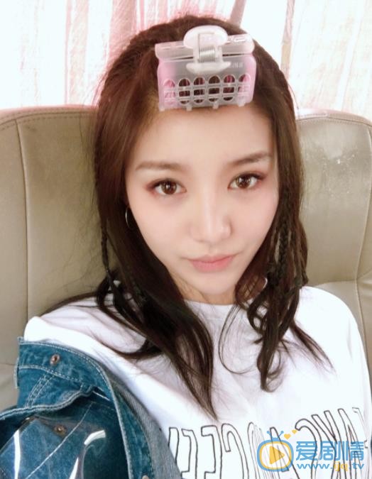 陆翊自拍照 陆翊高清写真_陆翊高清剧照