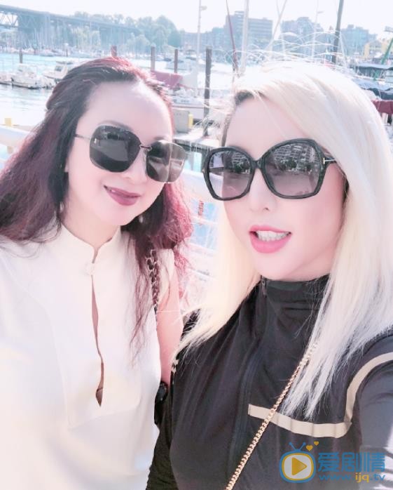莫安琪与他人合照 莫安琪高清写真_莫安琪高清剧照